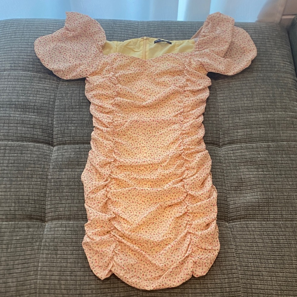 SHEIN Peach Floral Ruched Kids Dress